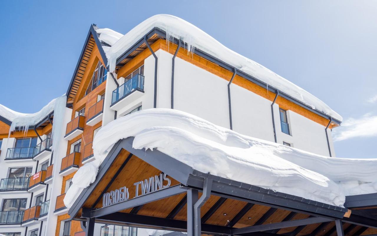 Touch The Mountains, Twins Hotel, New Gudauri Exterior photo